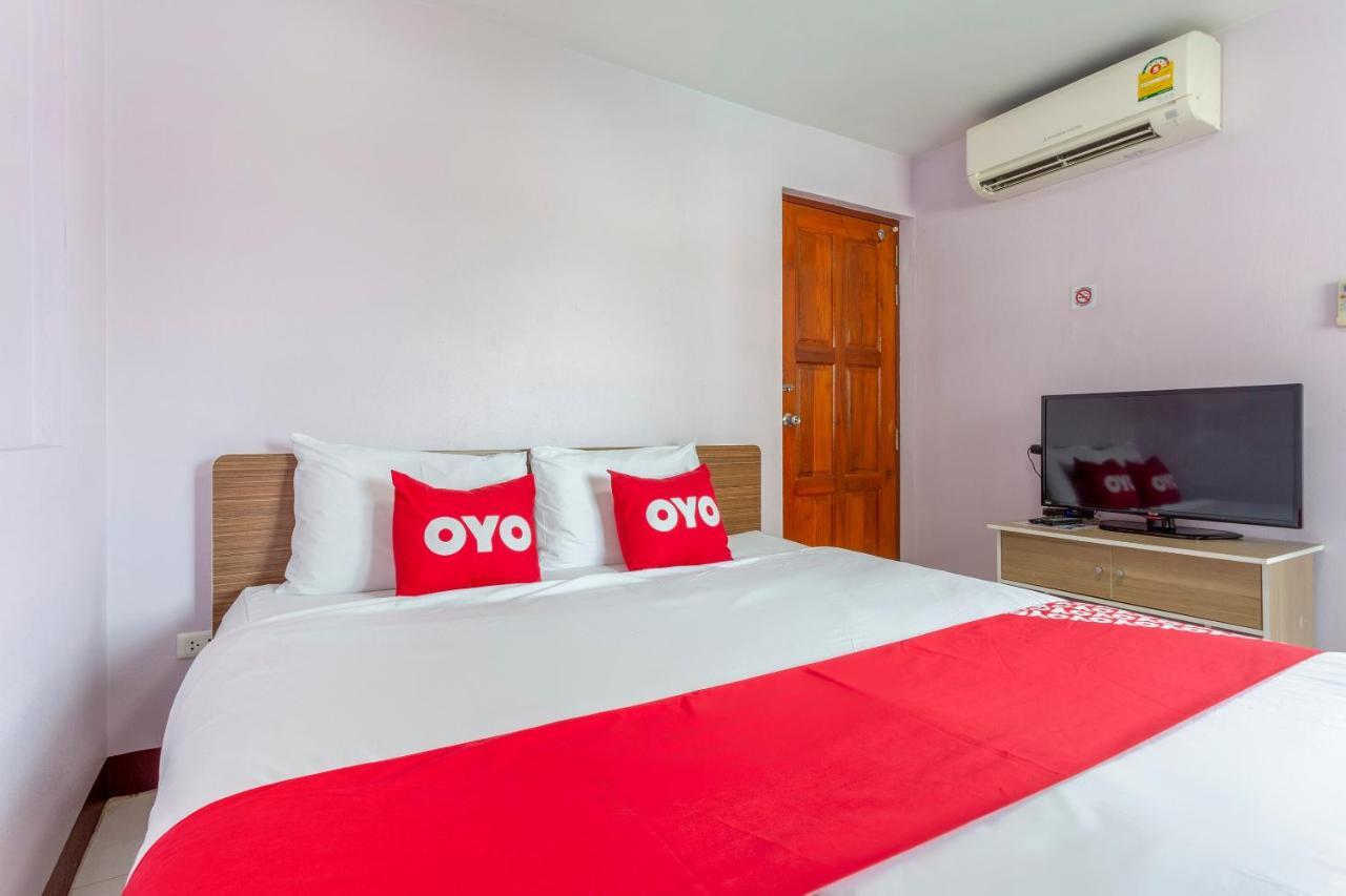 Oyo 1053 Bloom Guest House Chiang Mai Exterior photo